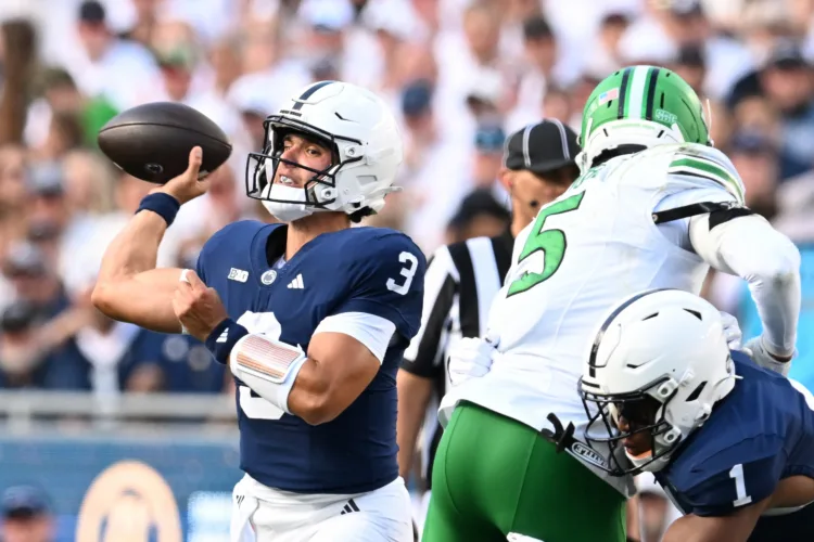 Becht lassos 4 TDs as Penn State drubs Marshall 45-0